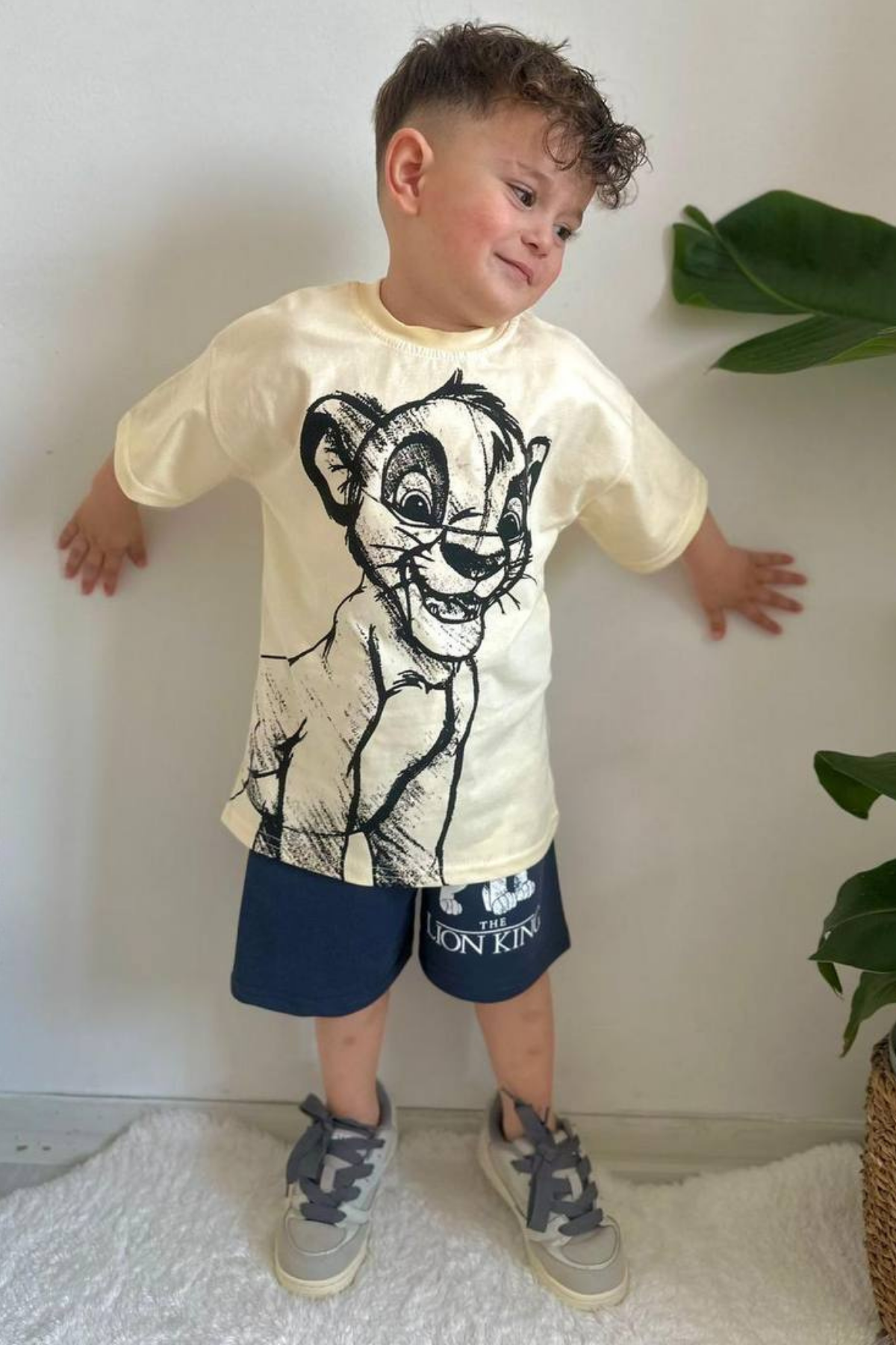 Lion King Lacivert Şortlu Takım