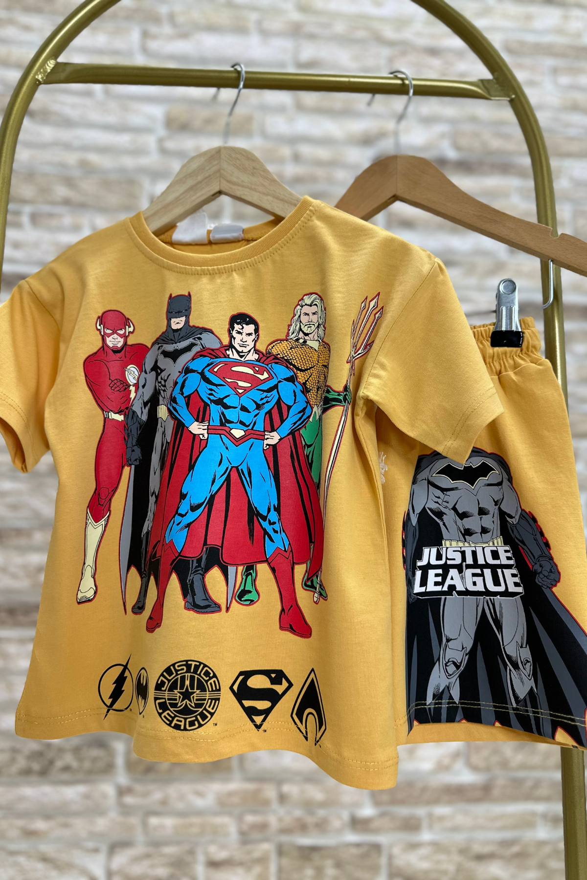 Marvel Hardal Şortlu Takım