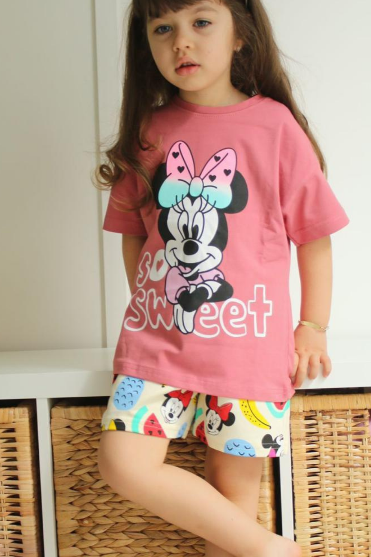 Minnie Gül Kurusu Şortlu Takım