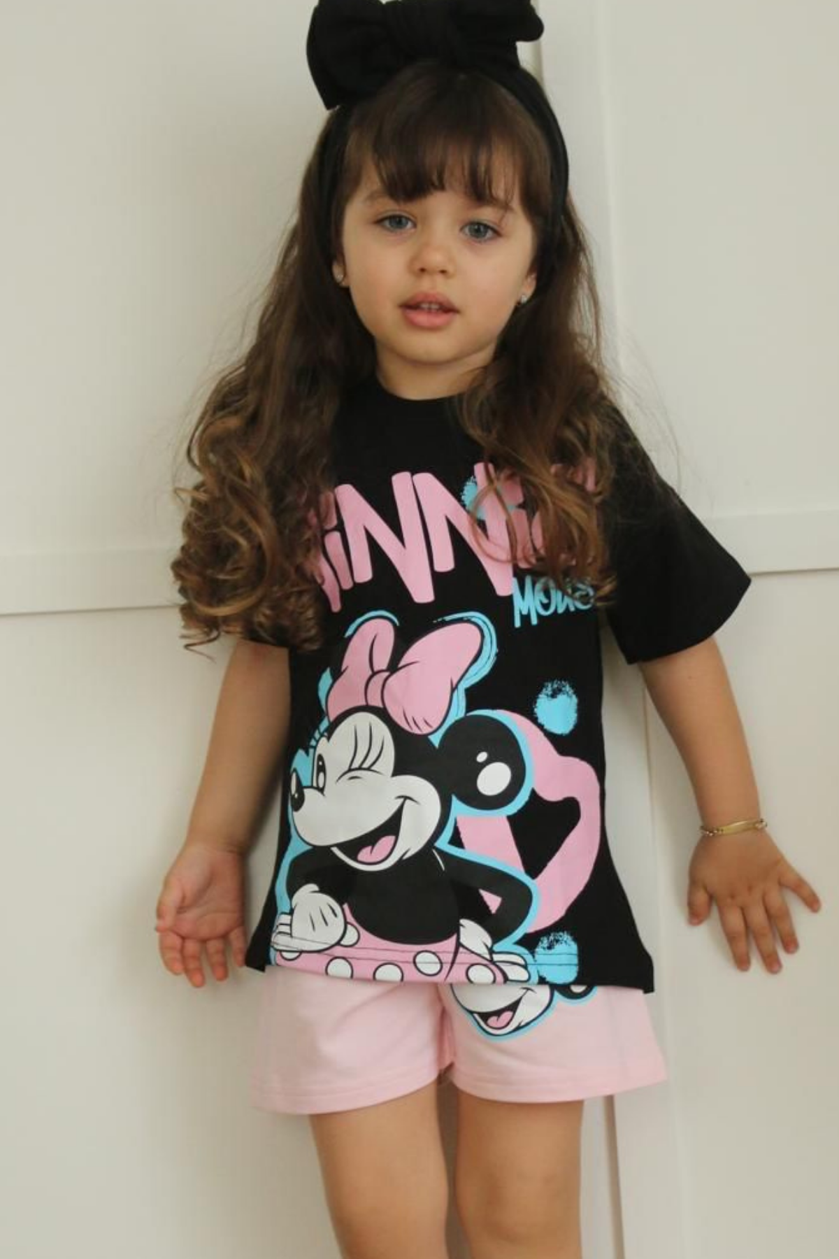 Minnie Siyah Pembeı Şortlu Takım