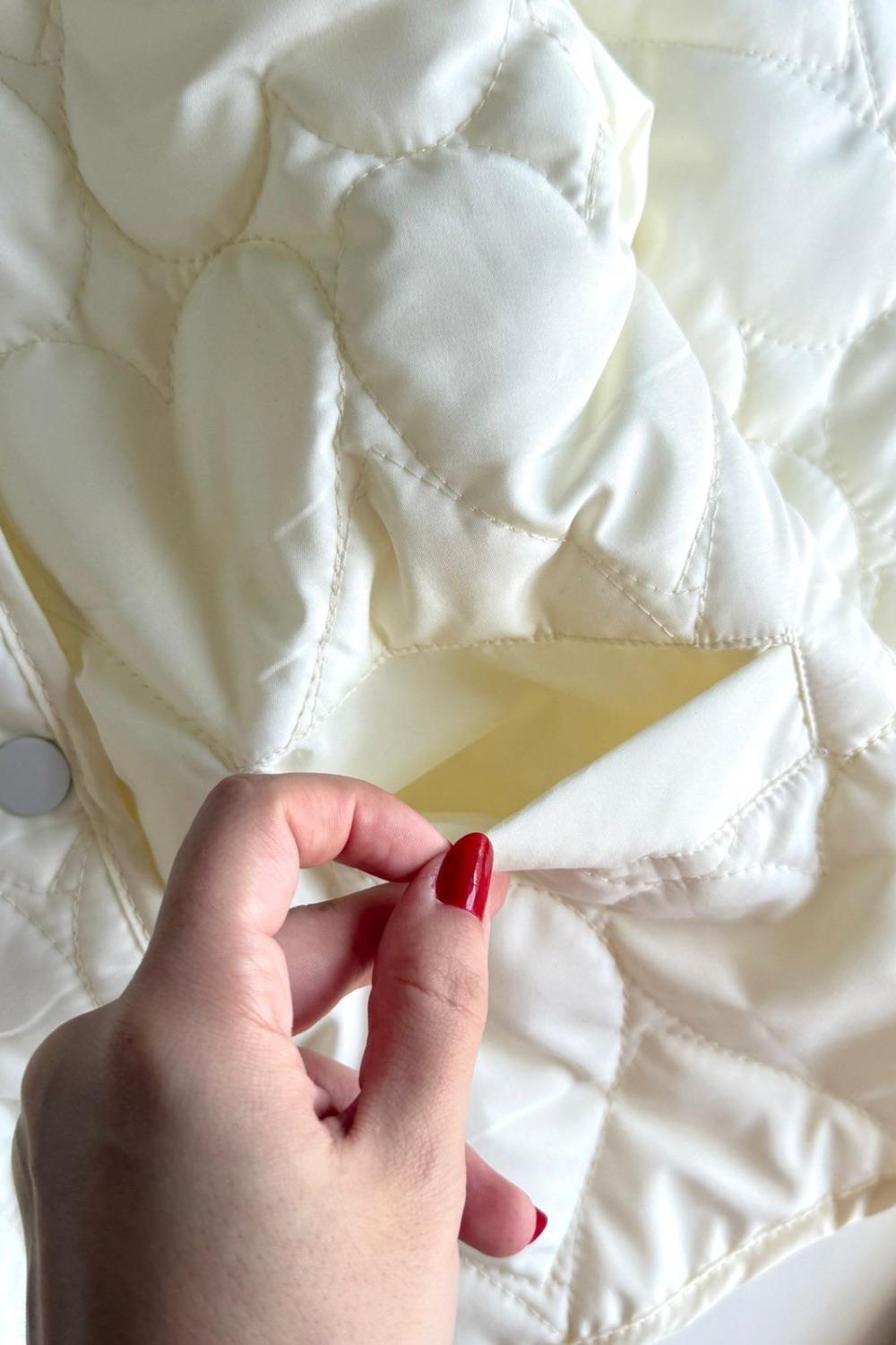 Unisex Astarlı Su Geçirmez Ekru Kapitone Mont