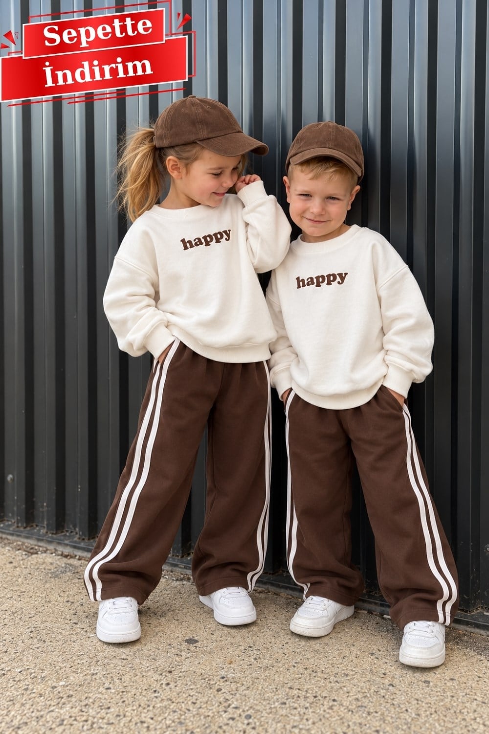 Unisex Happy Kahveli Takım