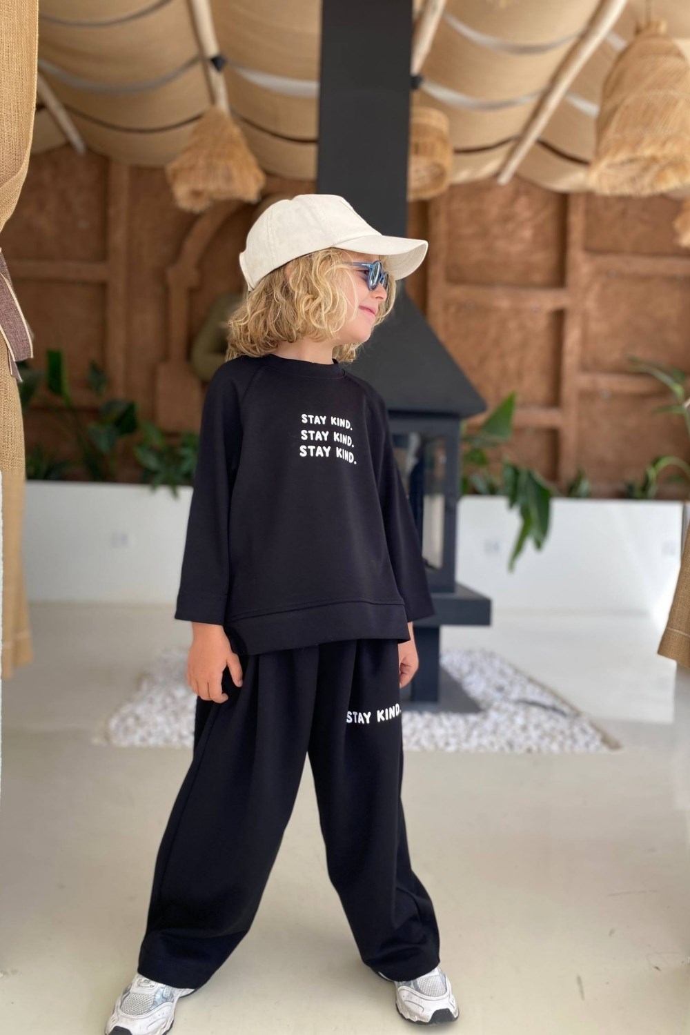 Unisex Mevsimlik Bisiklet Yaka Stay Kind Siyah Takım