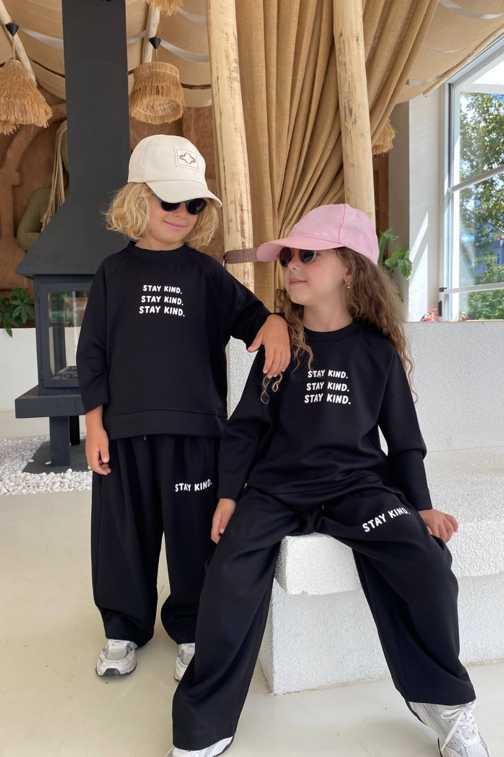 Unisex Mevsimlik Bisiklet Yaka Stay Kind Siyah Takım