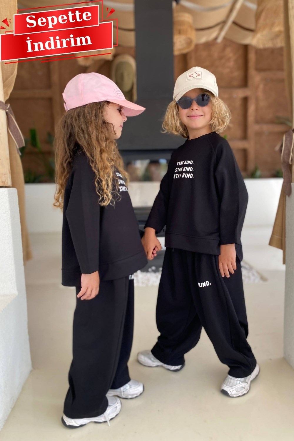 Unisex Mevsimlik Bisiklet Yaka Stay Kind Siyah Takım