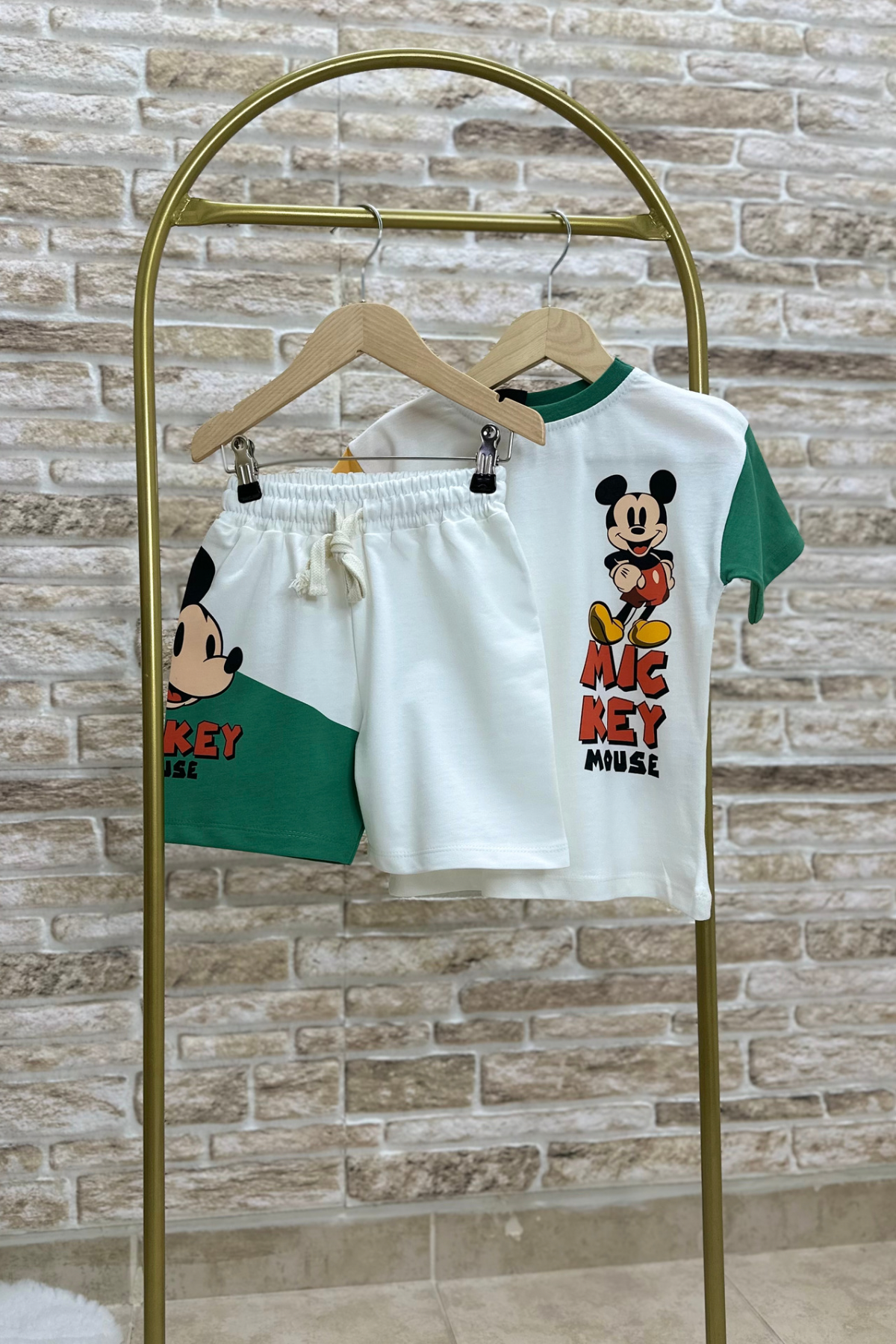 Unisex Mickey Beyaz Yeşil Şortlu Takım