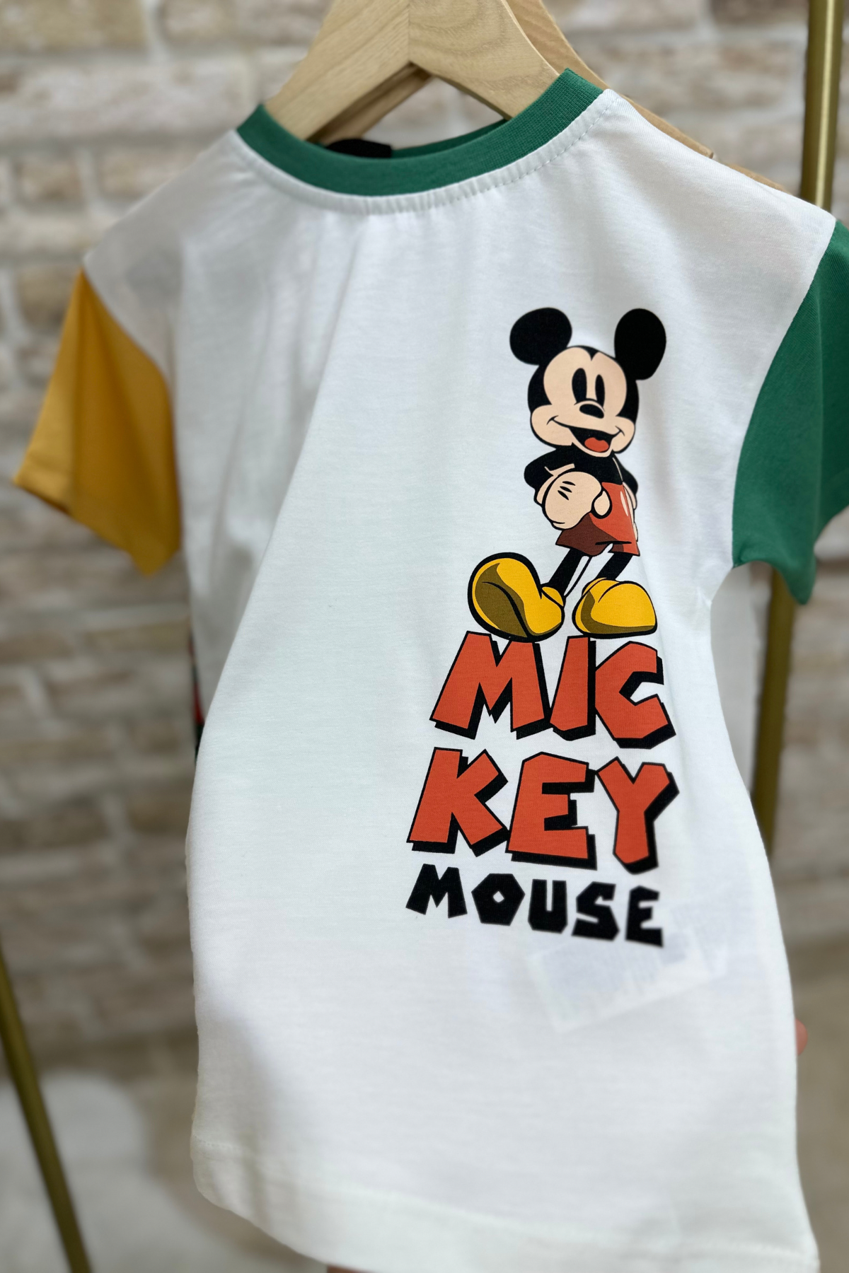 Unisex Mickey Beyaz Yeşil Şortlu Takım