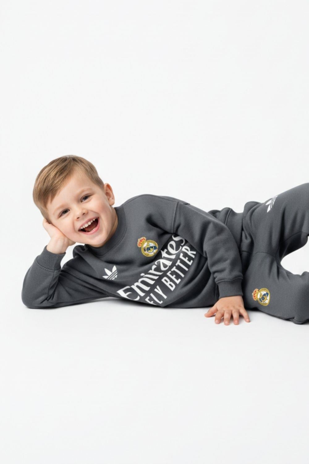 Unisex Şardonlu Füme Adids Emirates Takım