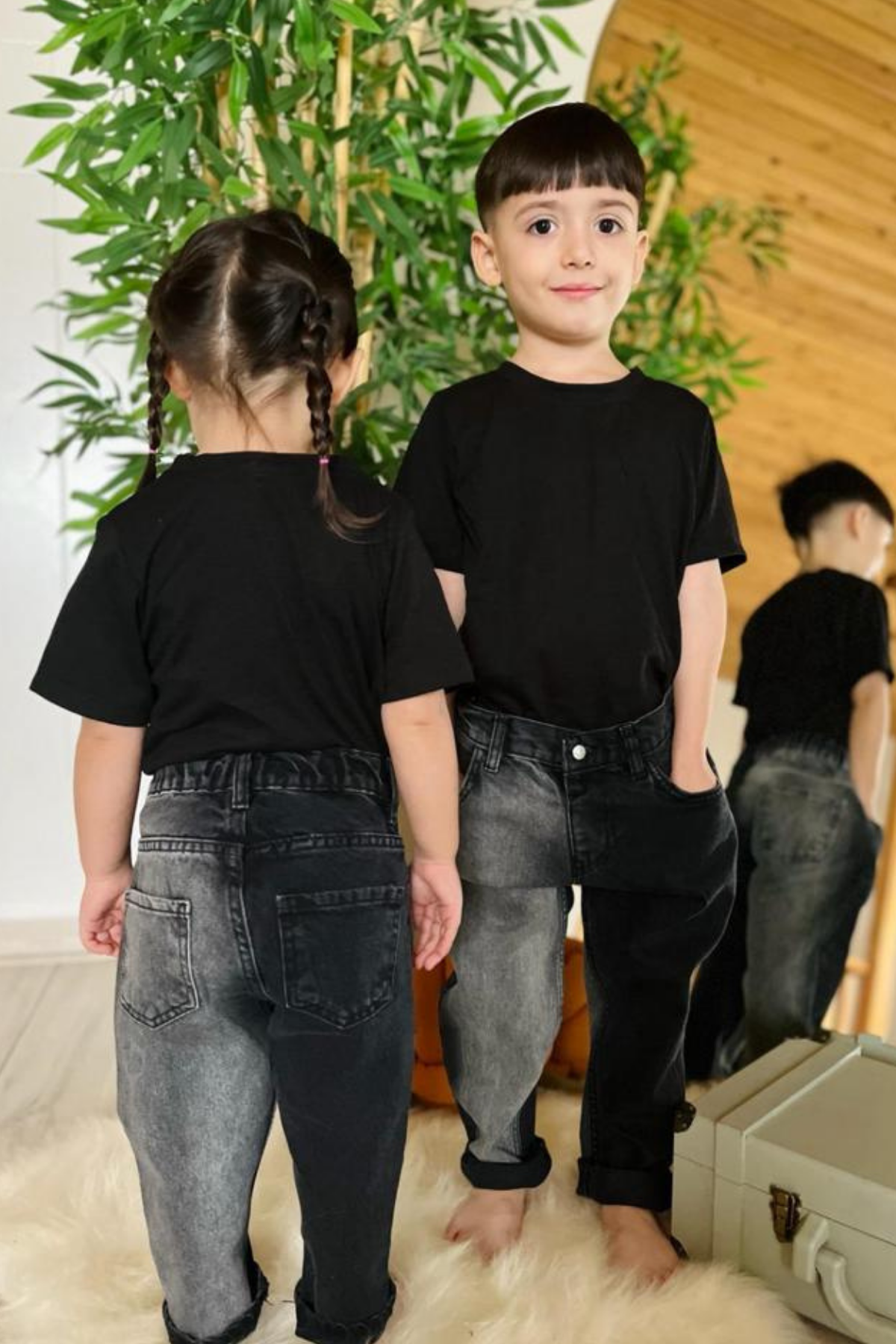 Unisex Siyah Yıkamalı Jean Pantolon
