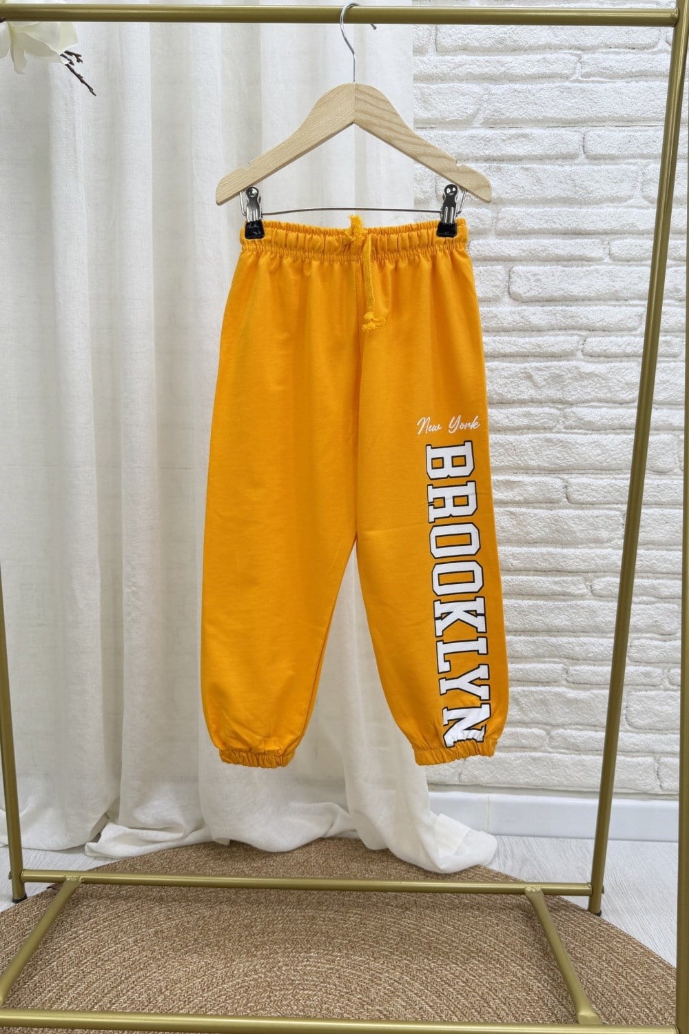 Unisex Tshirtlü Brooklyn Sarı Takım