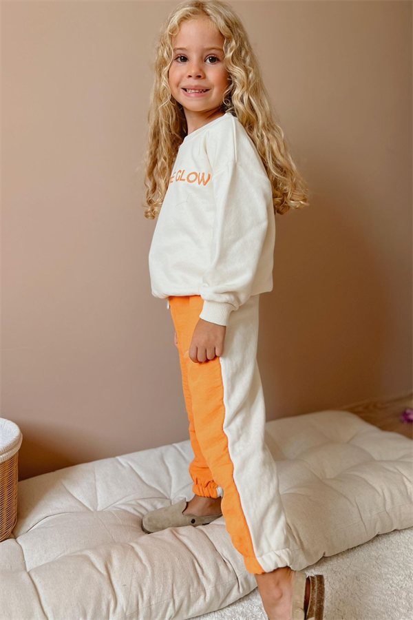 Kız Çocuk 3 İplik Feel The Glow Takım