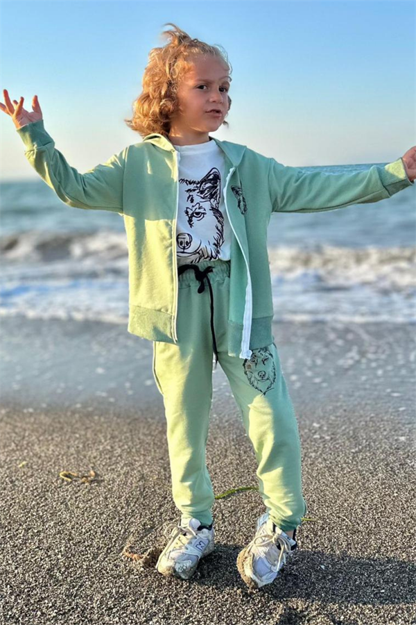 Erkek Çocuk 3 Parça 2 İplik Yeşil Kurtlu Fermuarlı Takım