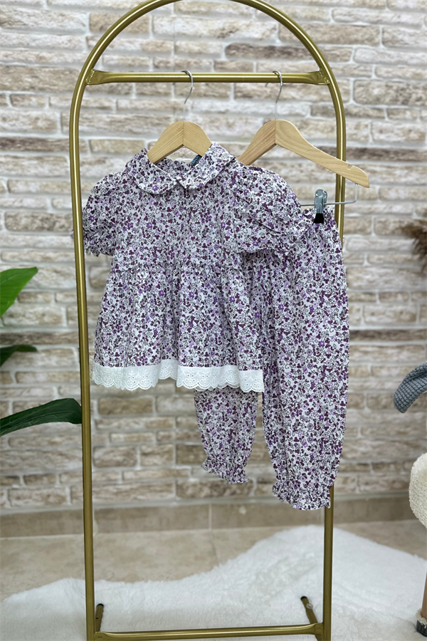 Çiçek Desenli Kısa Kol Pijama Takımı