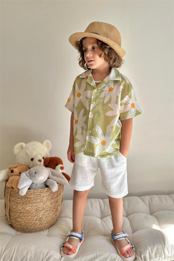 Çiçekli Yeşil Gömlek Şort Takım