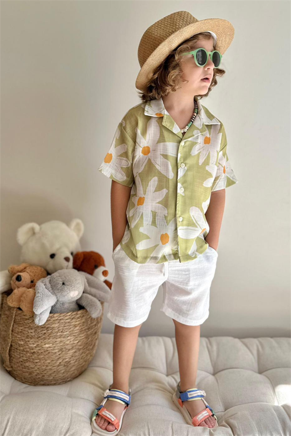 Çiçekli Yeşil Gömlek Şort Takım