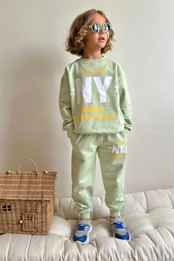 Erkek Çocuk 2 İplik YağYeşili Ny Takım