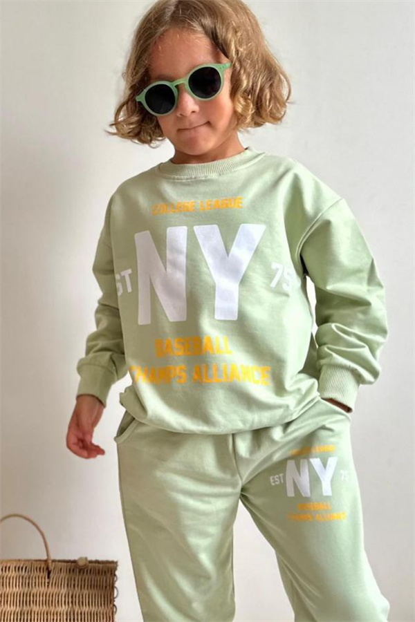 Erkek Çocuk 2 İplik YağYeşili Ny Takım