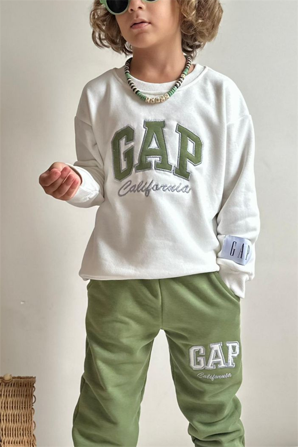Erkek Çocuk 3 İplik YağYeşili Gap Takım