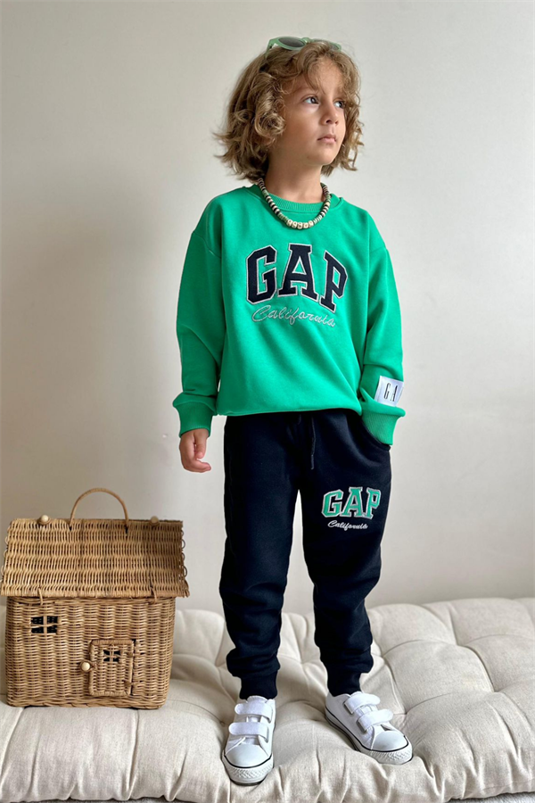 Erkek Çocuk 3 İplik Yeşil Laci Gap Takım