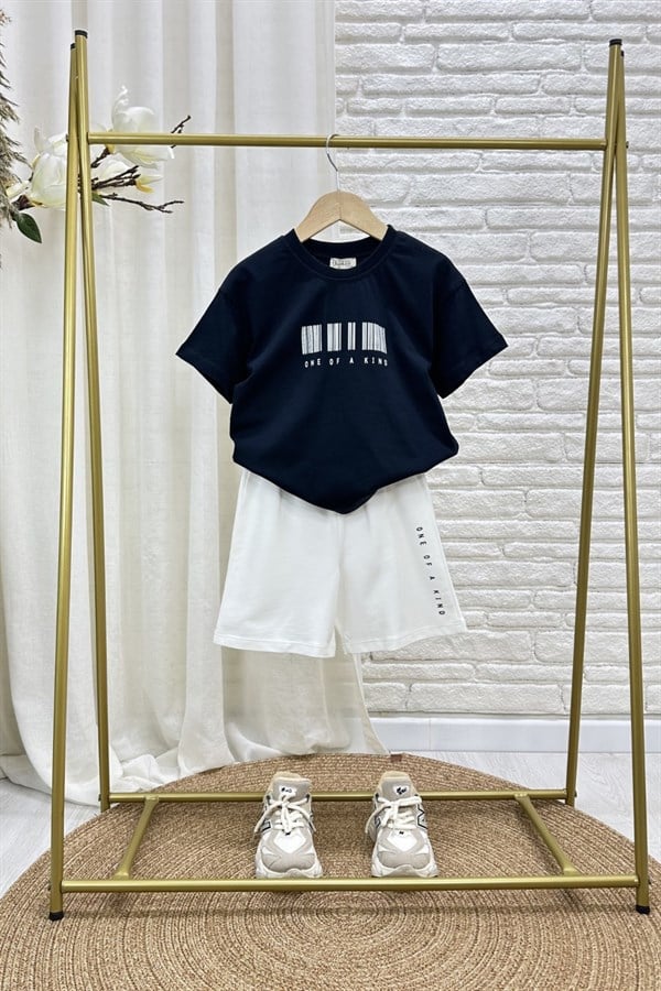 Erkek Çocuk Barkod Baskılı Laci Şortlu Takım