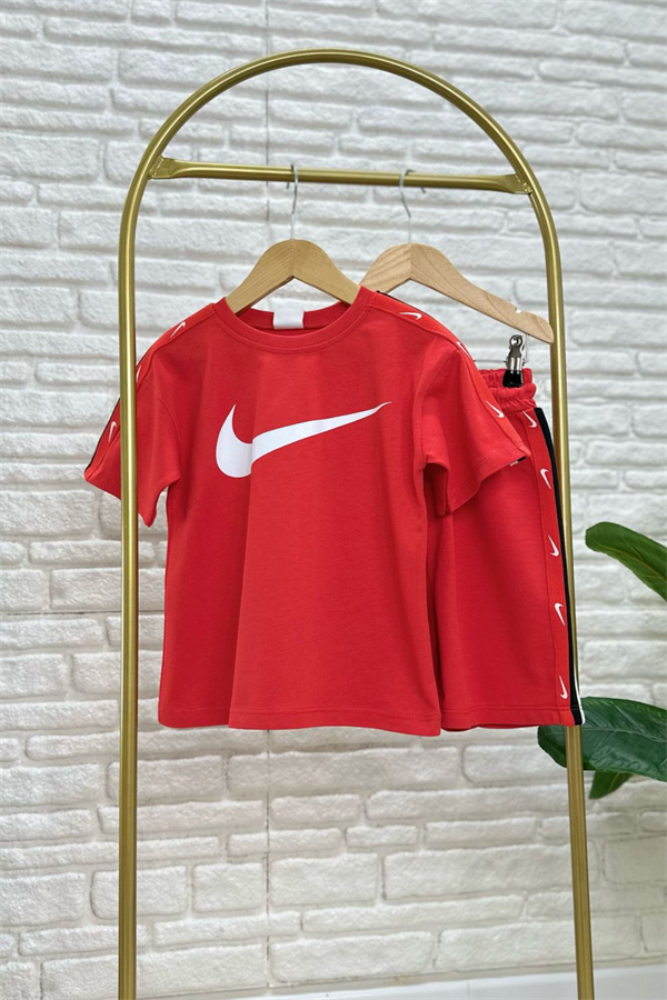 Erkek Çocuk Kırmızı Nk Şortlu Takım