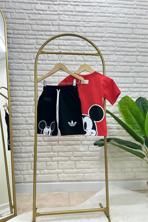 Erkek Çocuk Kırmızı Siyah Adids Şortlu Takım 