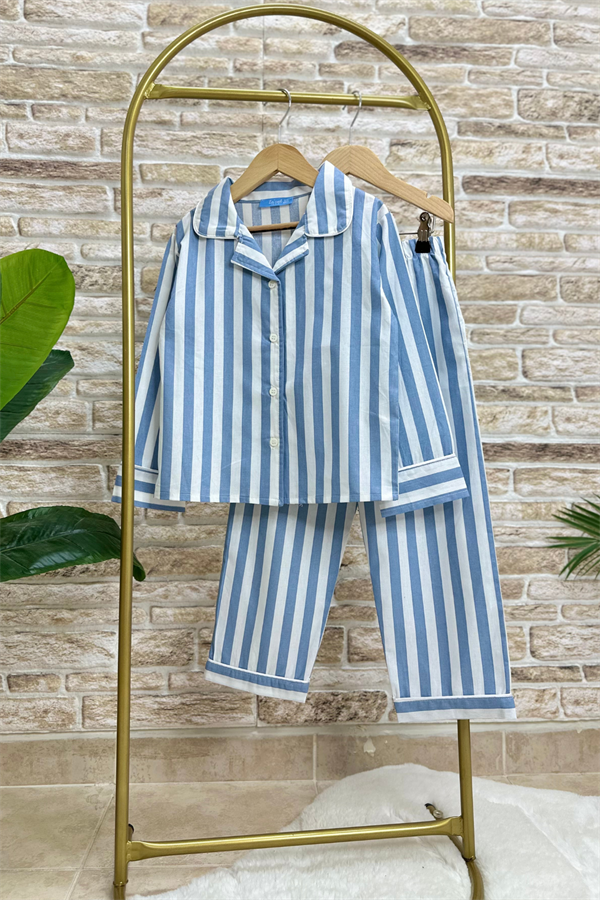 Erkek Çocuk Mavi Çizgili Çantalı Pijama Takım