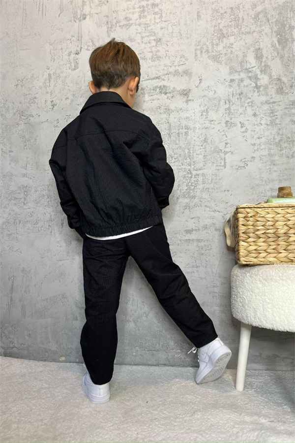 Erkek Çocuk Siyah Fermuarlı Takım