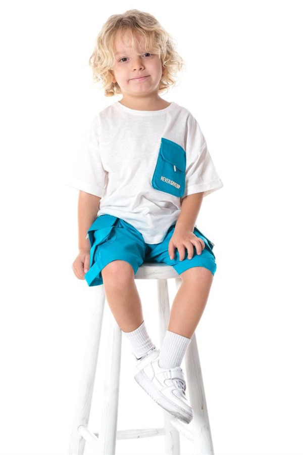 Erkek Çocuk Sloganlı Beyaz Mavi Şortlu Takım