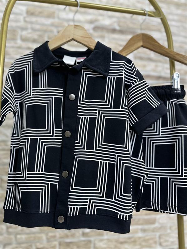 Geometrik Siyah Çıtçıtlı Şort Takım