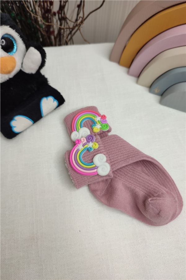 Gökkuşağı Figürlü Çorap