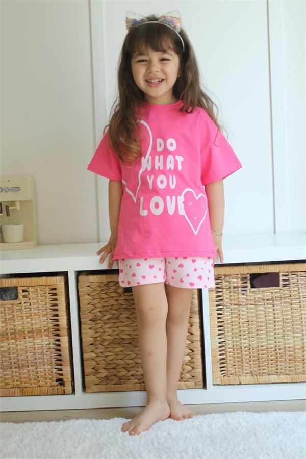 Kalpli Pembe Şortlu Takım