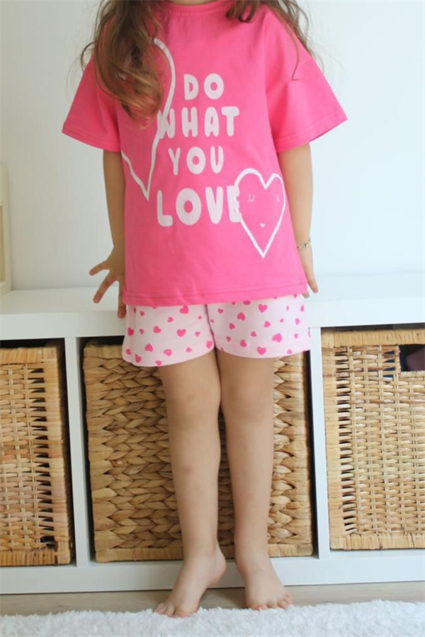 Kalpli Pembe Şortlu Takım