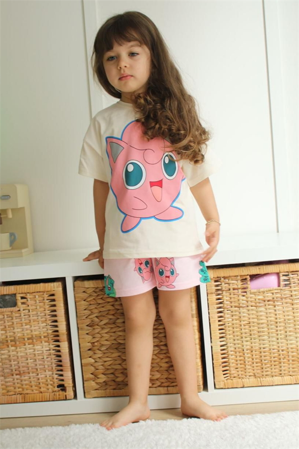 Kirby Pembe Şortlu Takım