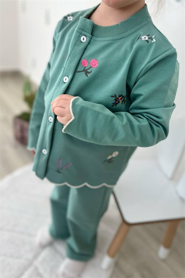Kız Çocuk 2 İplik Çiçekli Nakışlı Yeşil Takım