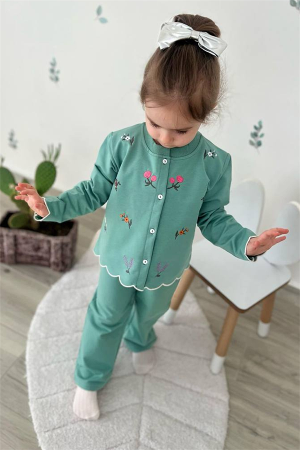 Kız Çocuk 2 İplik Çiçekli Nakışlı Yeşil Takım