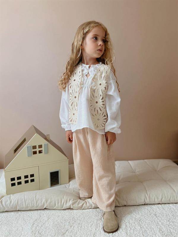 Kız Çocuk 3 Parça Keten Örme Yelekli Takım