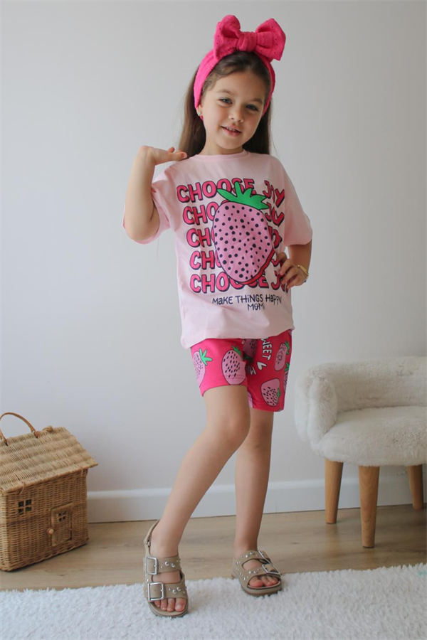 Kız Çocuk Çilekli Şortlu Takım
