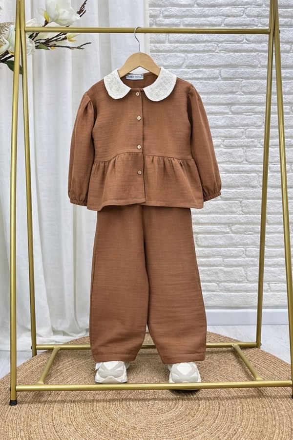 Kız Çocuk Düğmeli Müslin Kahve Takım