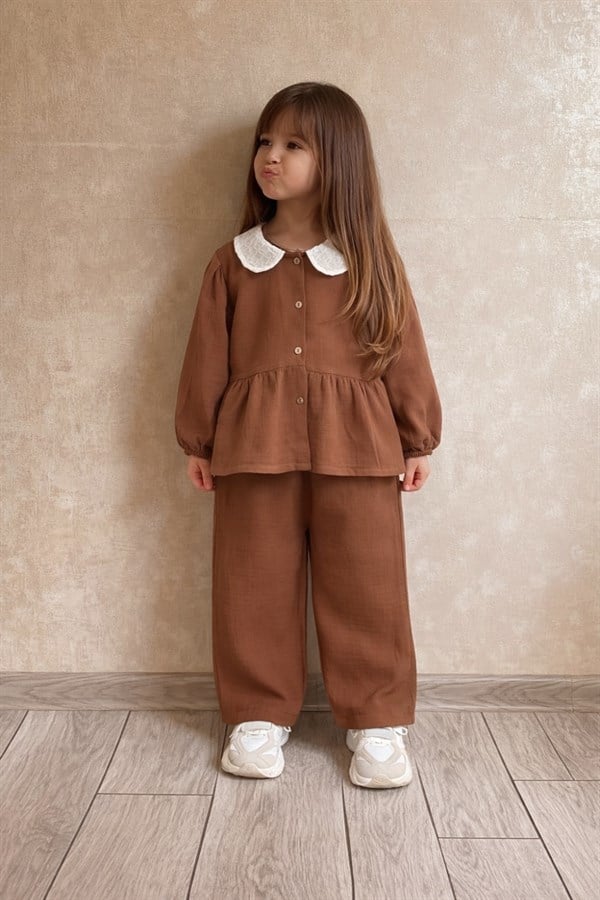 Kız Çocuk Düğmeli Müslin Kahve Takım