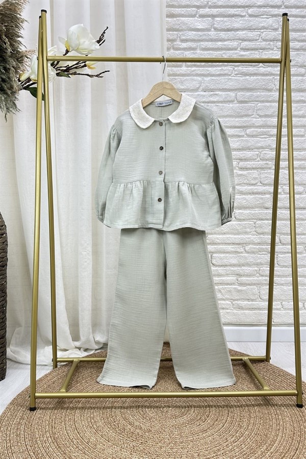 Kız Çocuk Düğmeli Müslin Su Yeşili  Takım
