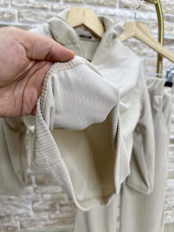 Kız Çocuk Fermuarlı Balıkçı Yaka Krem Kaşkorse  Takım