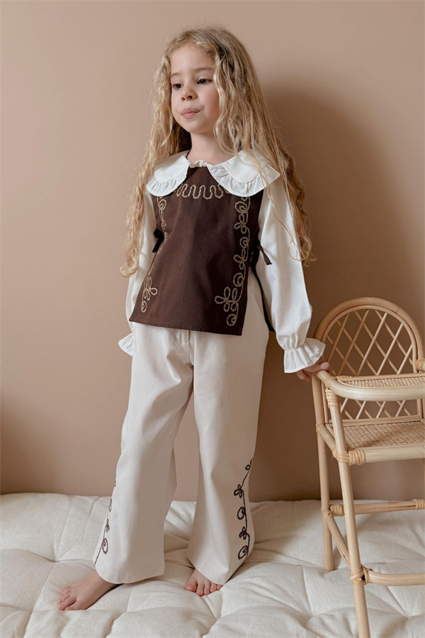 Kız Çocuk Keten 3 Parça Gömlekli Nakışlı Kahve Takım
