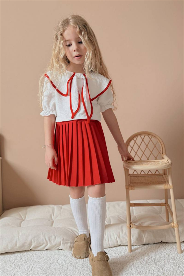 Kız Çocuk Kırmızı Piliseli Eetek Bluz Takım
