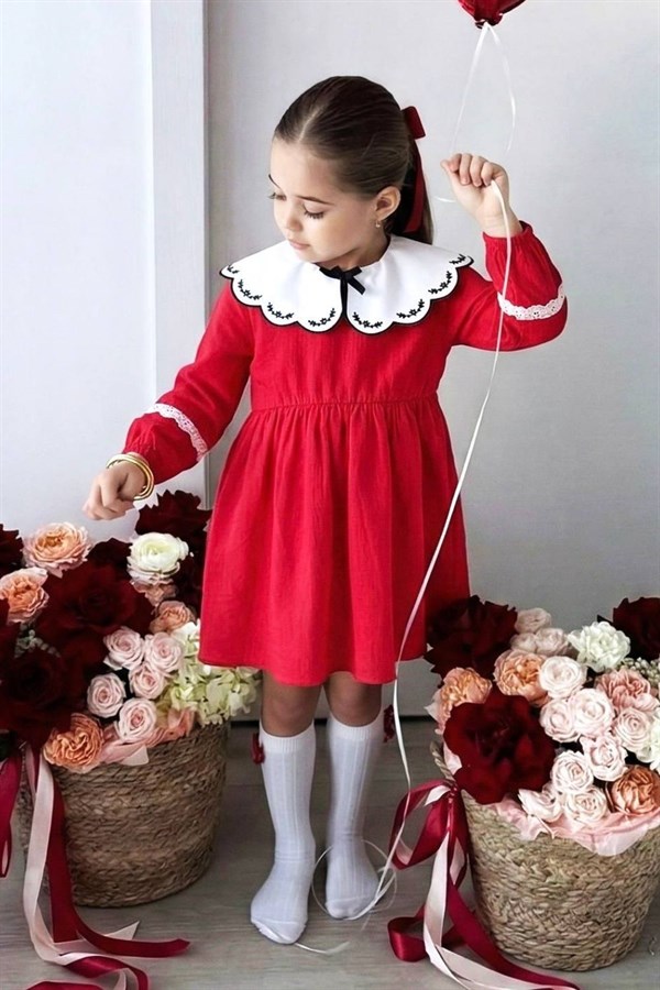 Kız Çocuk Kırmızı Yakalı Müslin Elbise
