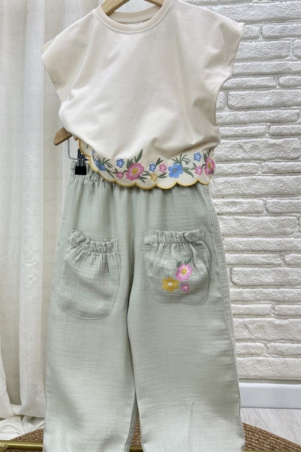Kız Çocuk Nakışlı Su Yeşili Müslin Pantolon Takım