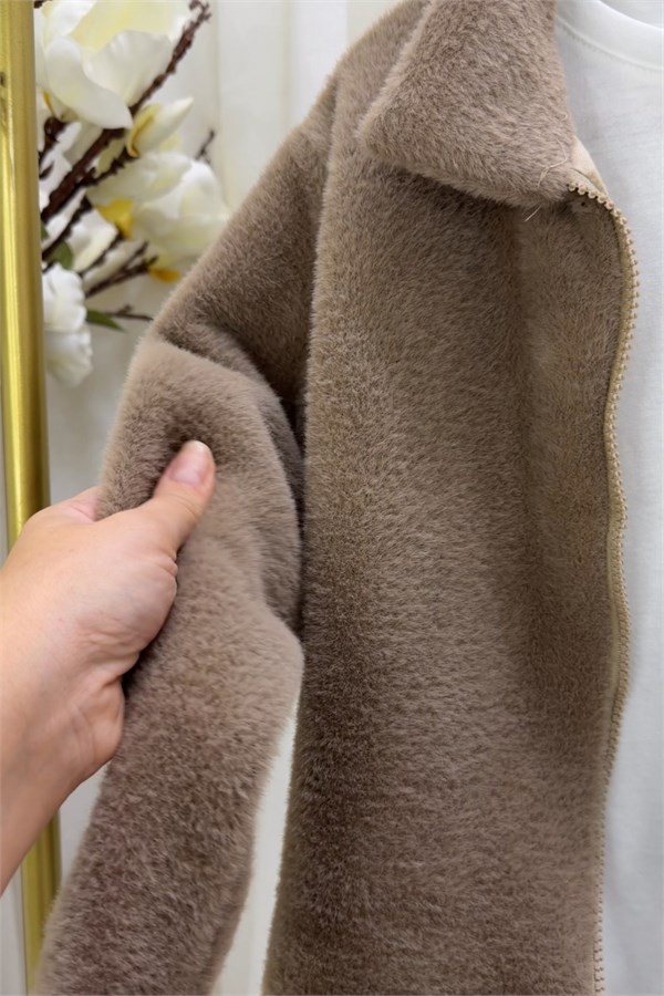 Kız Çocuk Peluş Kahve  Astarlı Ceket