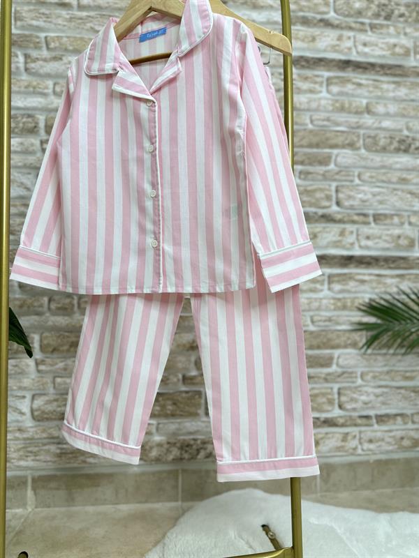 Kız Çocuk Pembe Çizgili Çantalı Pijama Takım