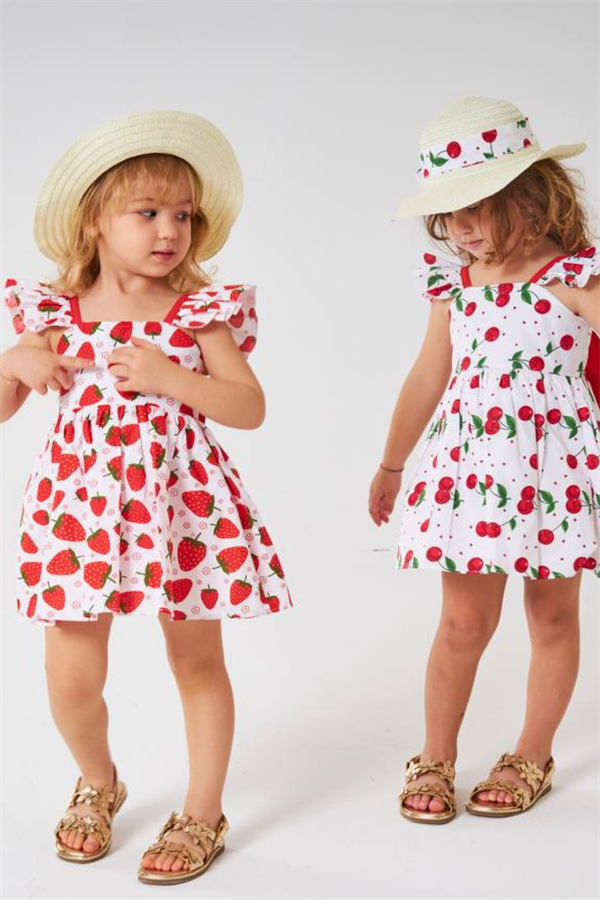 Kız Çocuk Şapkalı Çilekli Elbise