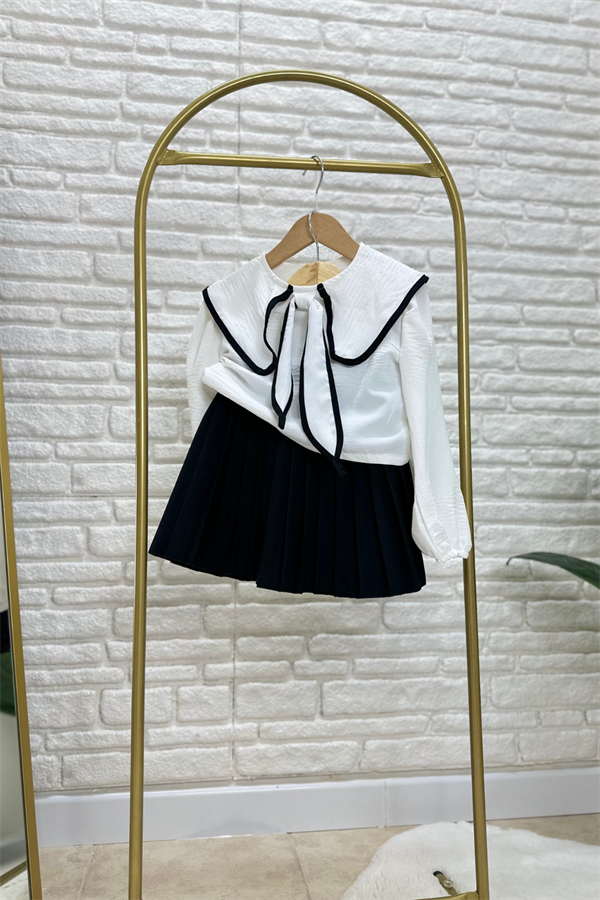 Kız Çocuk Siyah Piliseli Etekli Takım 